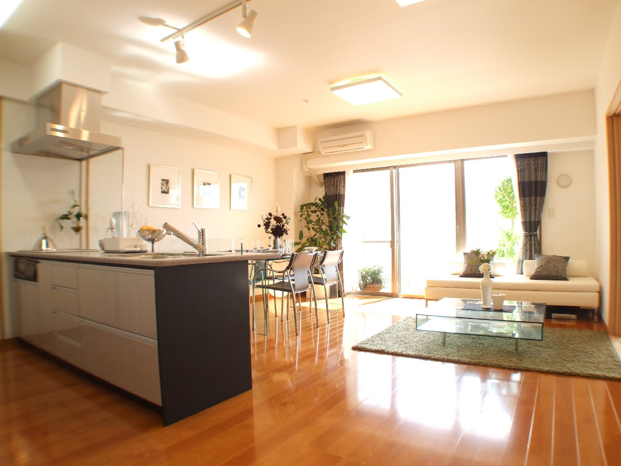 ホームズ アクロス黒崎ロイヤルヒルズの建物情報 福岡県北九州市八幡西区岡田町7 30