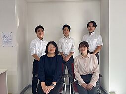 スタッフ写真