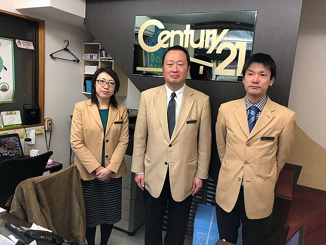 スタッフ