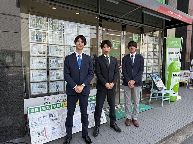 スタッフ