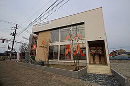 株式会社リビングギャラリー　新潟亀田店