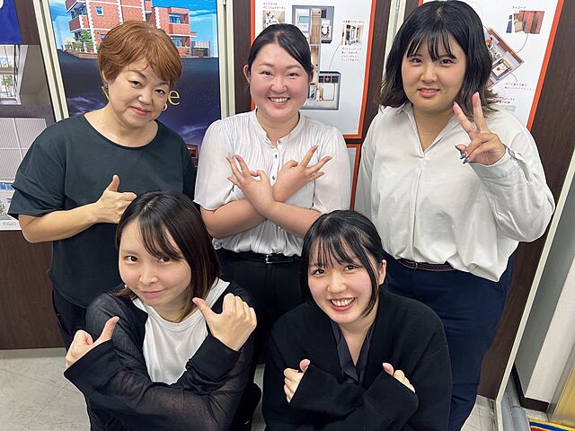 スタッフ