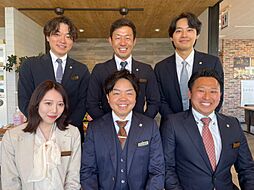 スタッフ