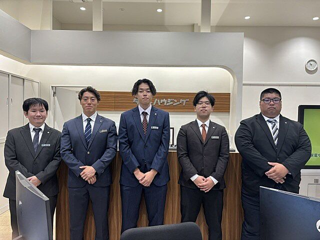 スタッフ