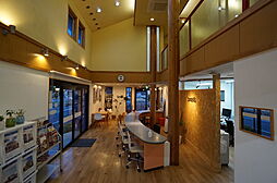 ドアーズ株式会社　賃貸営業課