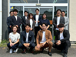 株式会社アトモ