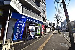 株式会社LiveFind