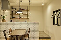 株式会社ネクストトライ　中古マンション専門店くらココ。