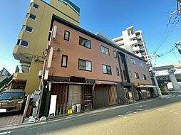 株式会社Family