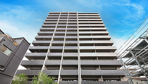 サーパス宇都宮 県庁前通り