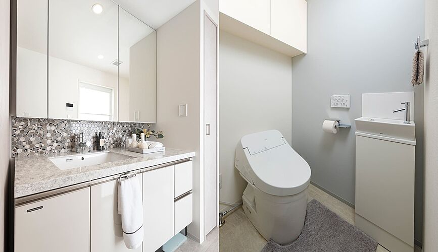 リビオシティ小倉中井 ウエストコート パウダールーム／レストルーム