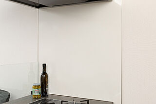 ルジェンテ横浜桜木町 ホーローキッチンパネル