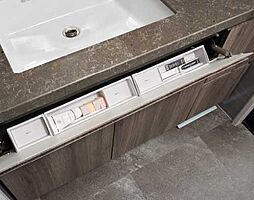 プレミスト京都 三条堀川 設備