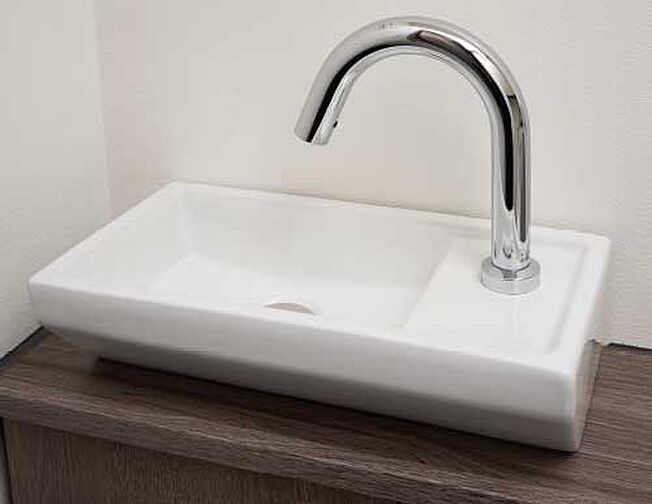 プレミスト京都 三条堀川 設備