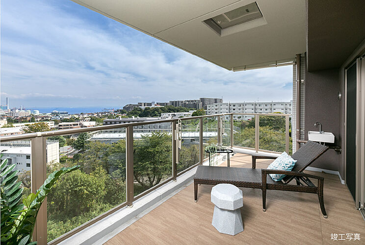 クレストレジデンス横浜 SKY VIEW SHIOMIDAI バルコニー