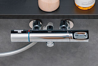 アルファステイツ西嫁島 壁付サーモ水栓