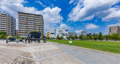 並木元町公園 約1,140m（徒歩15分）