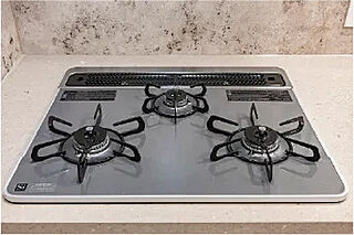 プレシス与野本町 ハイパーガラスコートトップ3口コンロ（Siセンサー付）