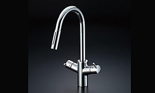 ヴィークハウス深沢 ハンスグローエ社製シングルレバー洗浄器切替式混合水栓<br />
<br />
