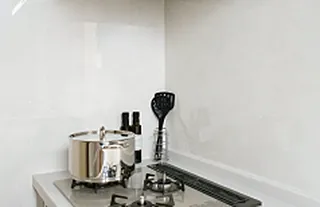 オーヴィジョン鴨池 キッチンパネル