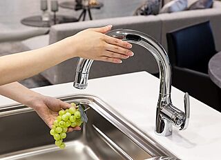 ロイヤルガーデン本町一丁目 浄水機能付タッチレスシャワー水栓