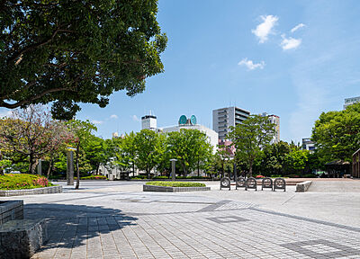 東洋電化中央公園 約200m（徒歩3分）