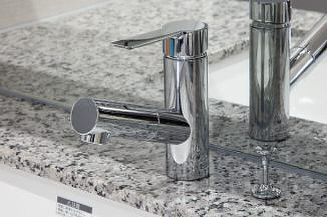 ローレルコート上前津 設備