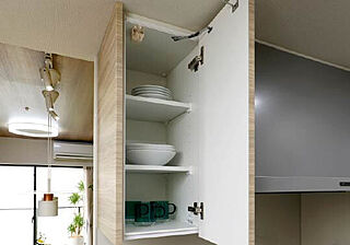 クレヴィアシティ神戸舞子駅前 吊戸棚