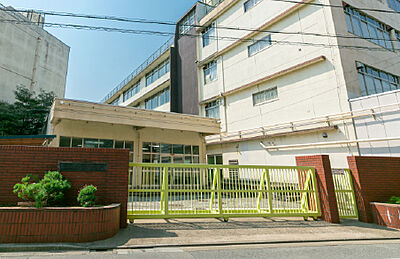 【通学区】南六郷中学校 約730m(徒歩10分)