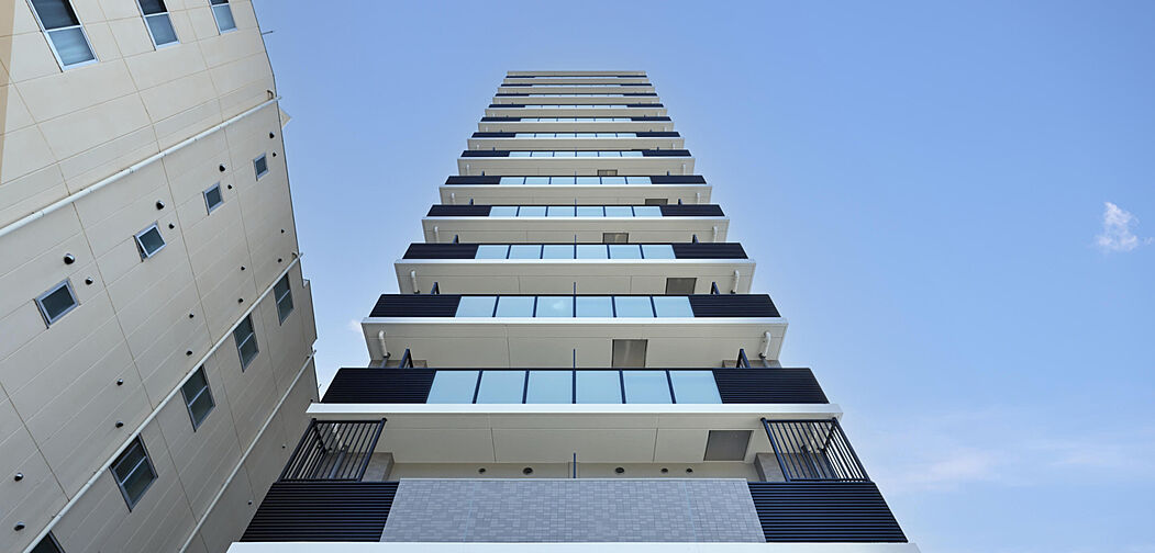 プレサンス ロジェ 大津京 レイクヴィラ 外観