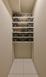 プレサンス ロジェ 姫路パークフロント シューズインクロゼット