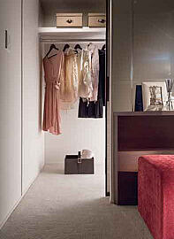 イノバス名駅 ウォークインクローゼット