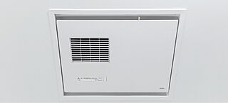 パレステージ横浜鴨居 浴室換気暖房乾燥機（電気式）