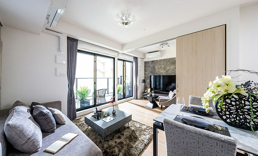 ザ・四条烏丸レジデンス リビング・ダイニング