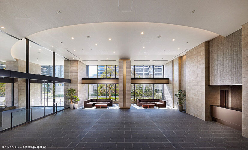 ソライエテラス　イースト エントランスホール