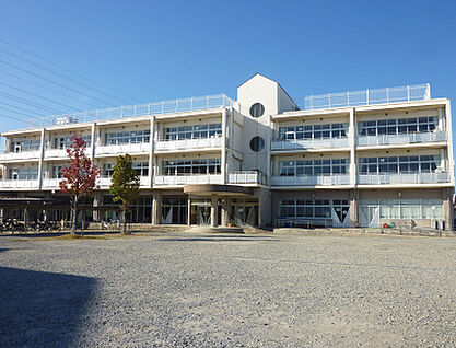 佐賀市立城北中学校 約1060m