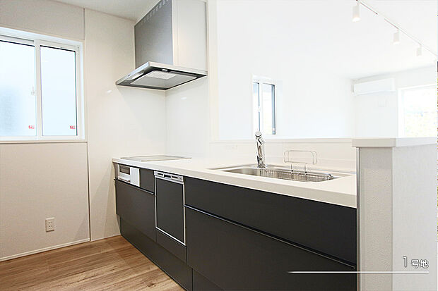 【1号地 キッチン】1号地