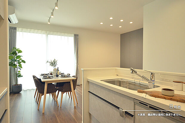【B号地 リビング】B号地