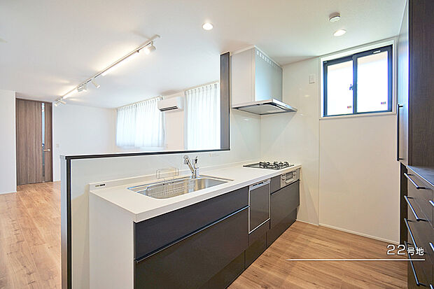 【22号地 キッチン】22号地
