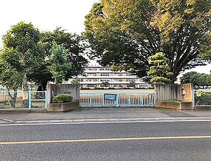 佐野市立南中学校 約1990m