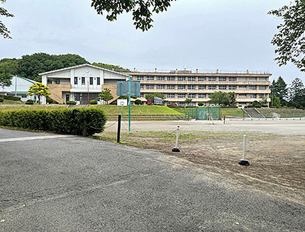 栃木市立吹上中学校