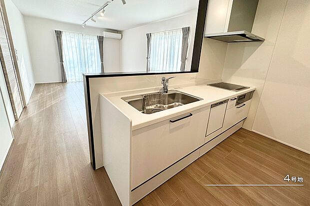 【4号地 キッチン】4号地