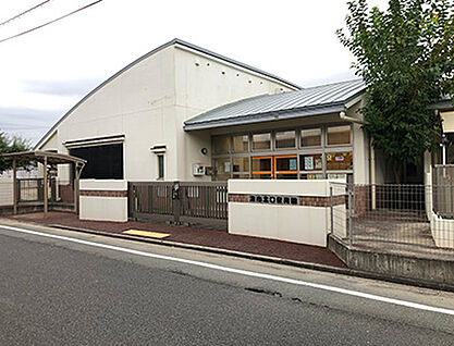 津市立北口保育園 約404m