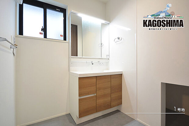 【1号地 洗面室】1号地