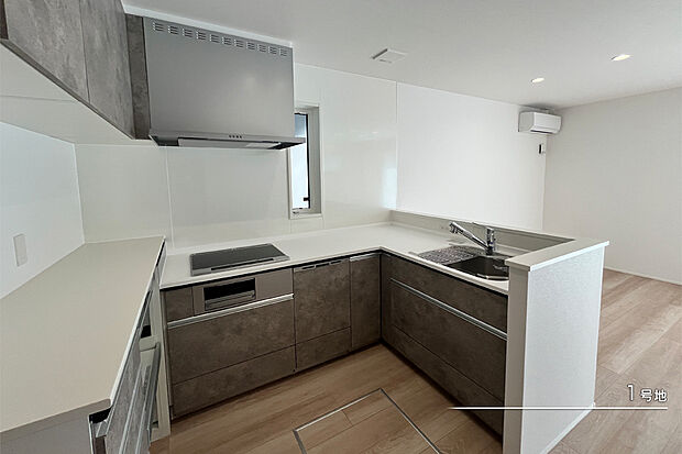 【1号地 キッチン】1号地