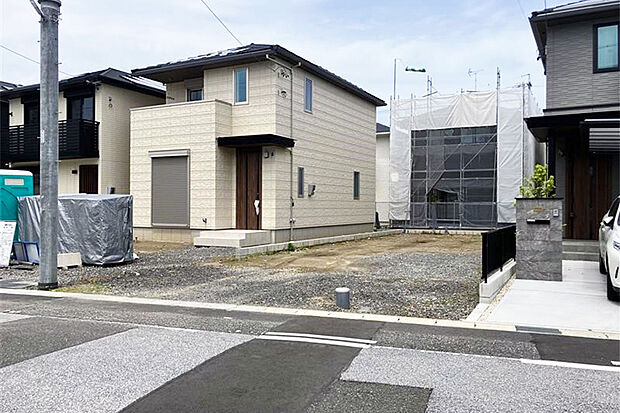【9号地 前面道路含む現地写真】9号地