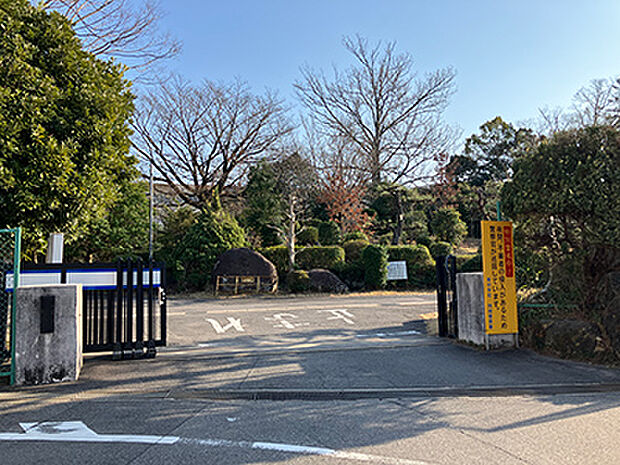 岡崎市立葵中学校