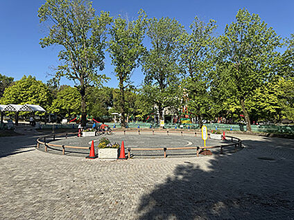朝宮公園 約1040m