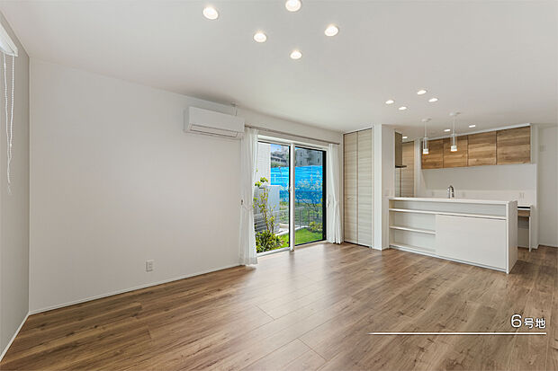 【6号地 リビング】6号地