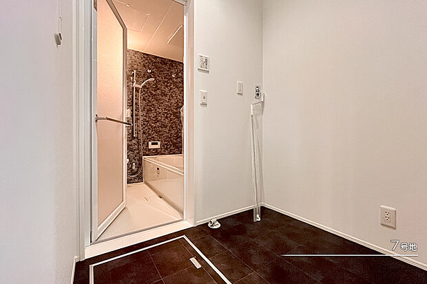【7号地 浴室】7号地